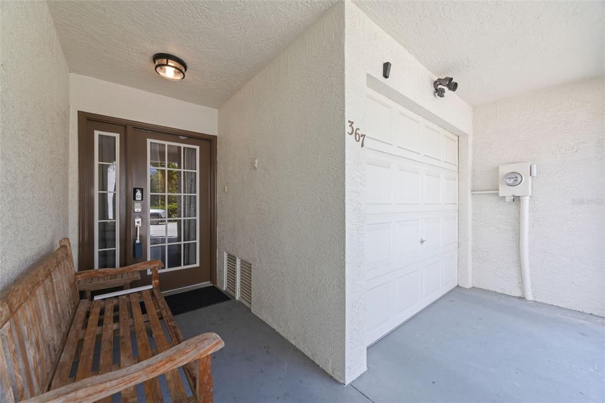 367 MADEIRA CIRCLE — photo 6 of 55