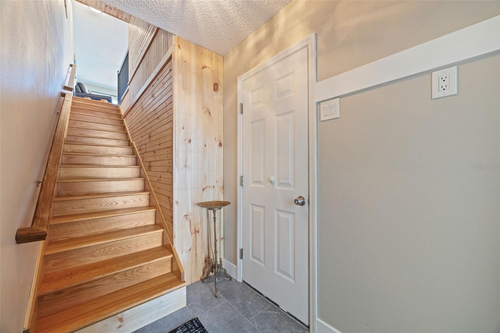 367 MADEIRA CIRCLE — photo 7 of 55