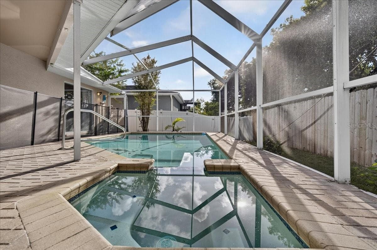 854 CHRISTINA CIRCLE — photo 33 of 41