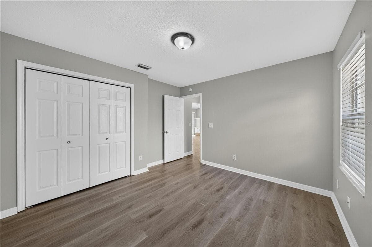 854 CHRISTINA CIRCLE — photo 27 of 41