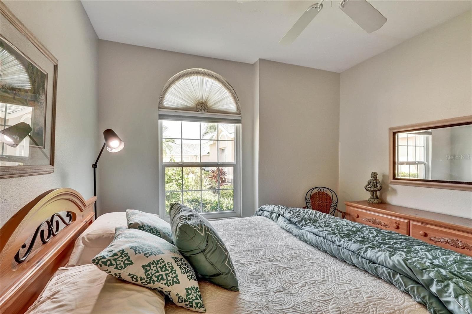 6929 STONEYWALK COURT — photo 11 of 52