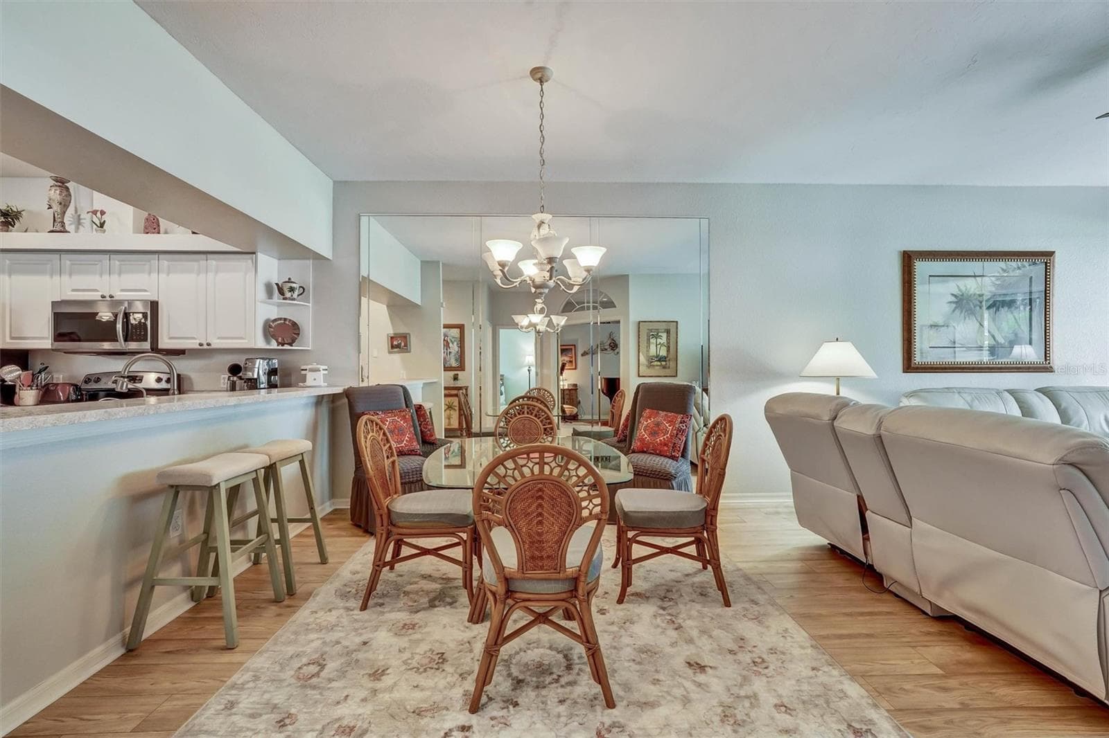 6929 STONEYWALK COURT — photo 14 of 52