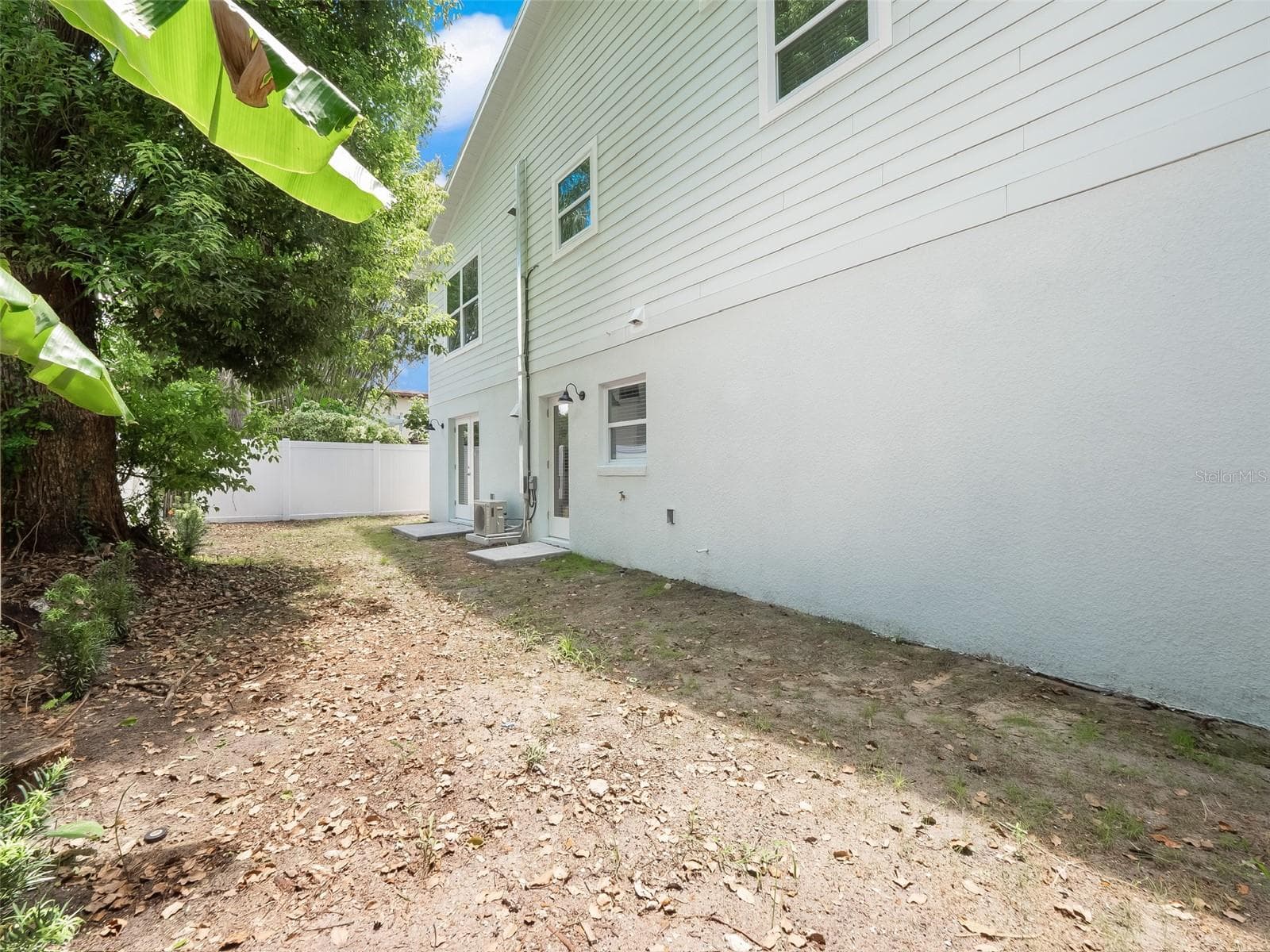 1505 CATHERINE STREET — photo 30 of 54