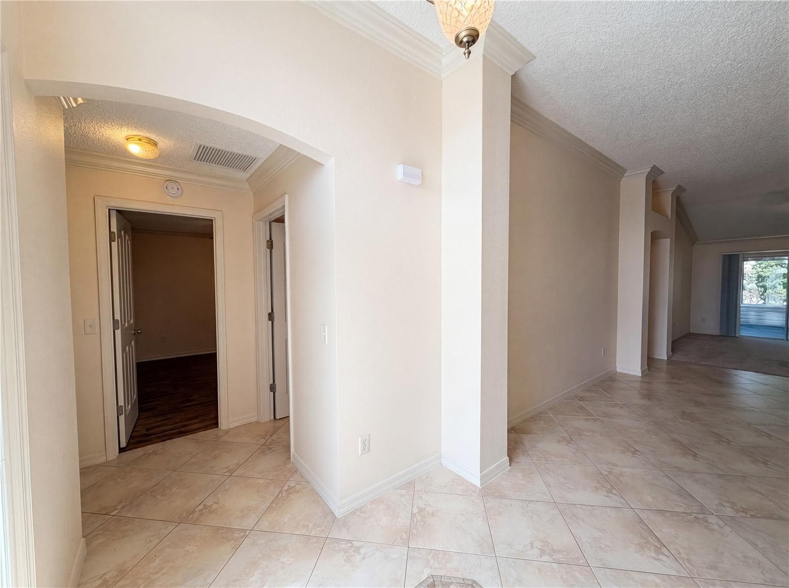1422 SEGOVIA PLACE — photo 11 of 26