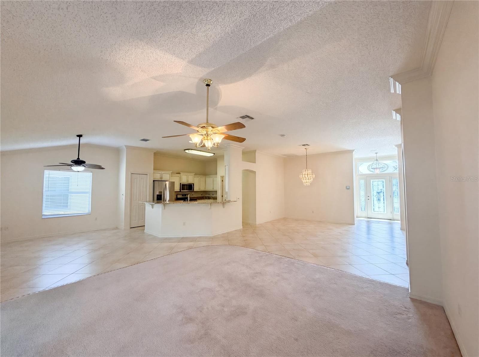 1422 SEGOVIA PLACE — photo 3 of 26