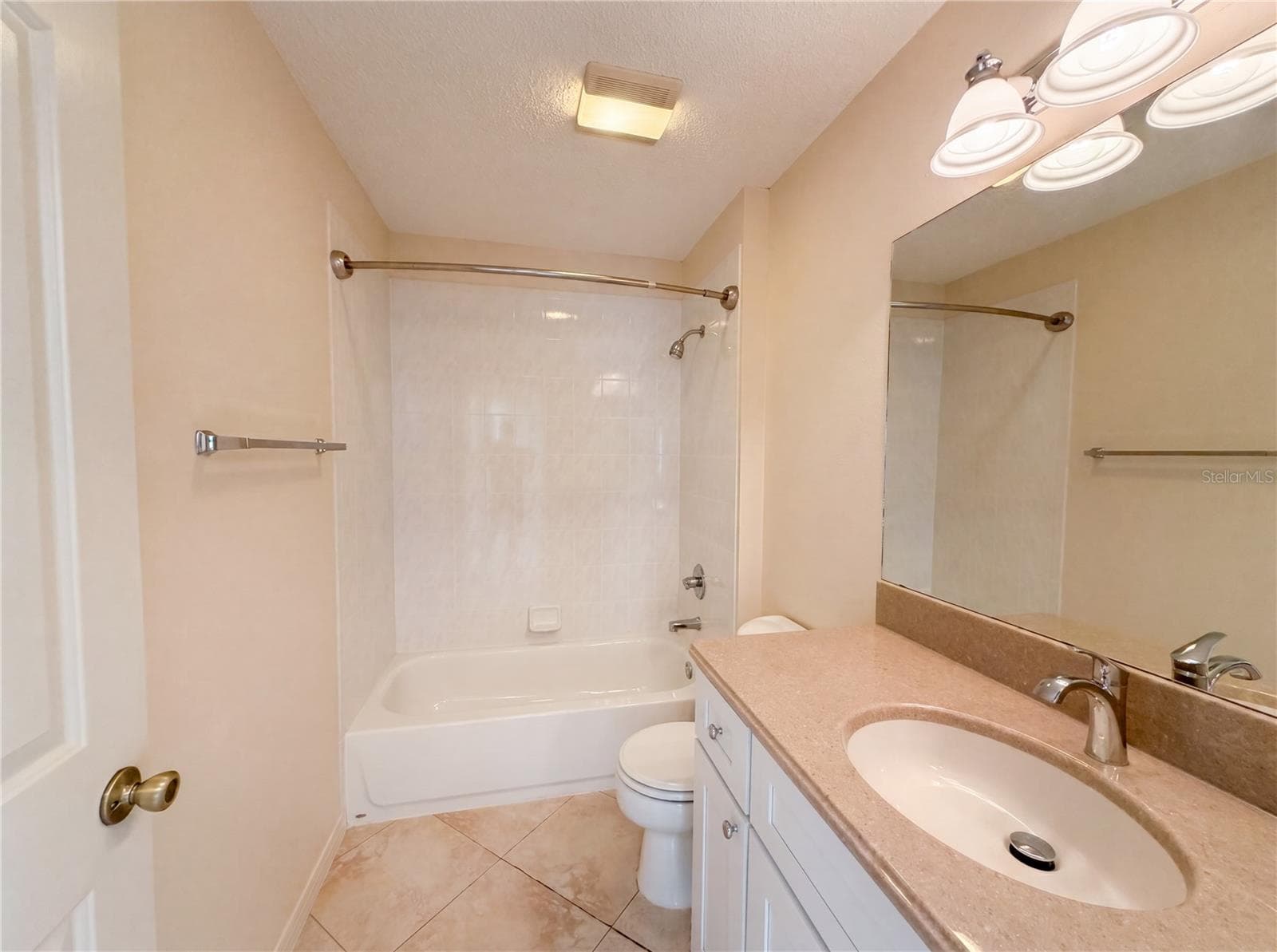 1422 SEGOVIA PLACE — photo 18 of 26