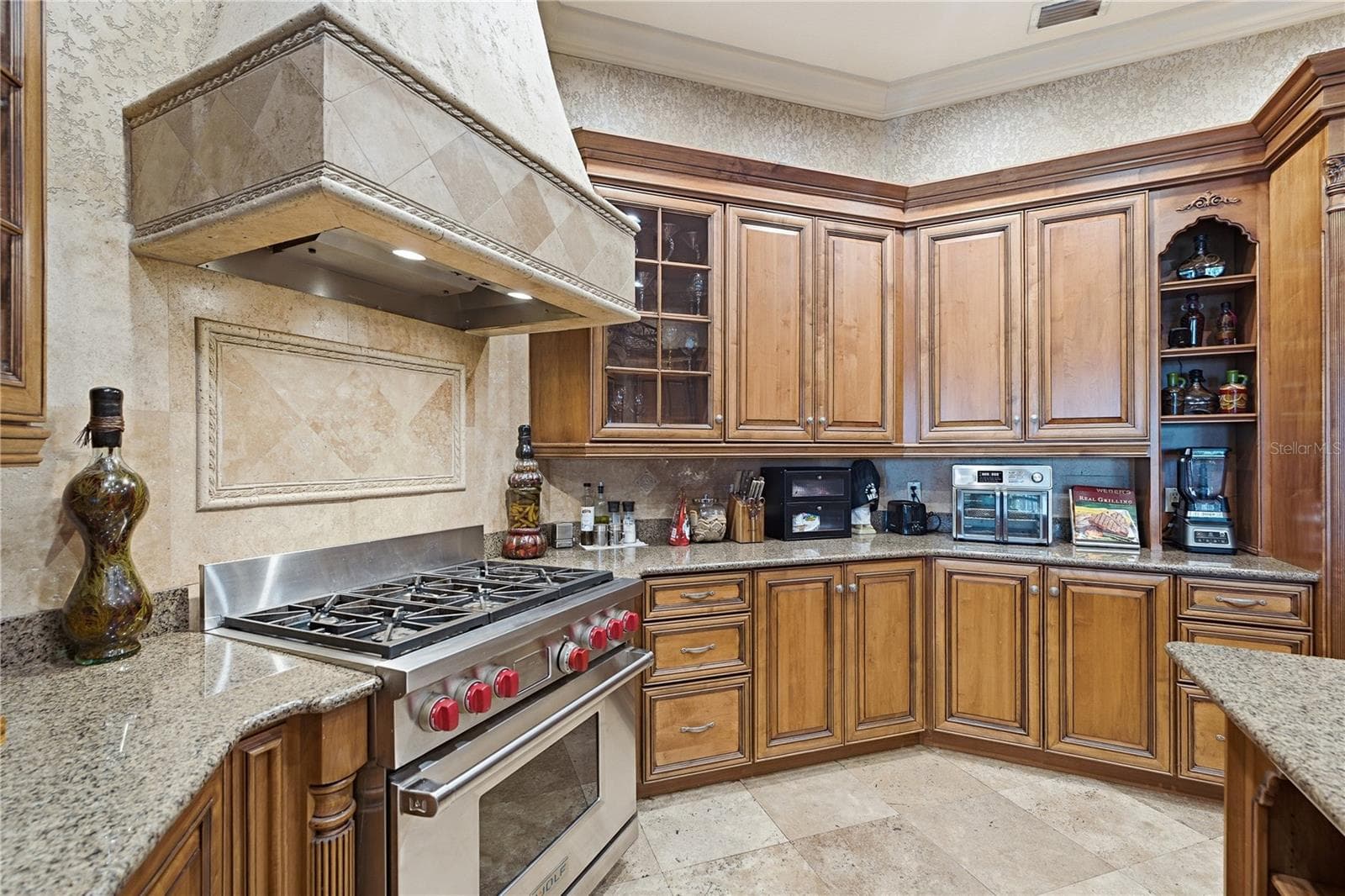1408 LAKE WHITNEY DRIVE — photo 16 of 80