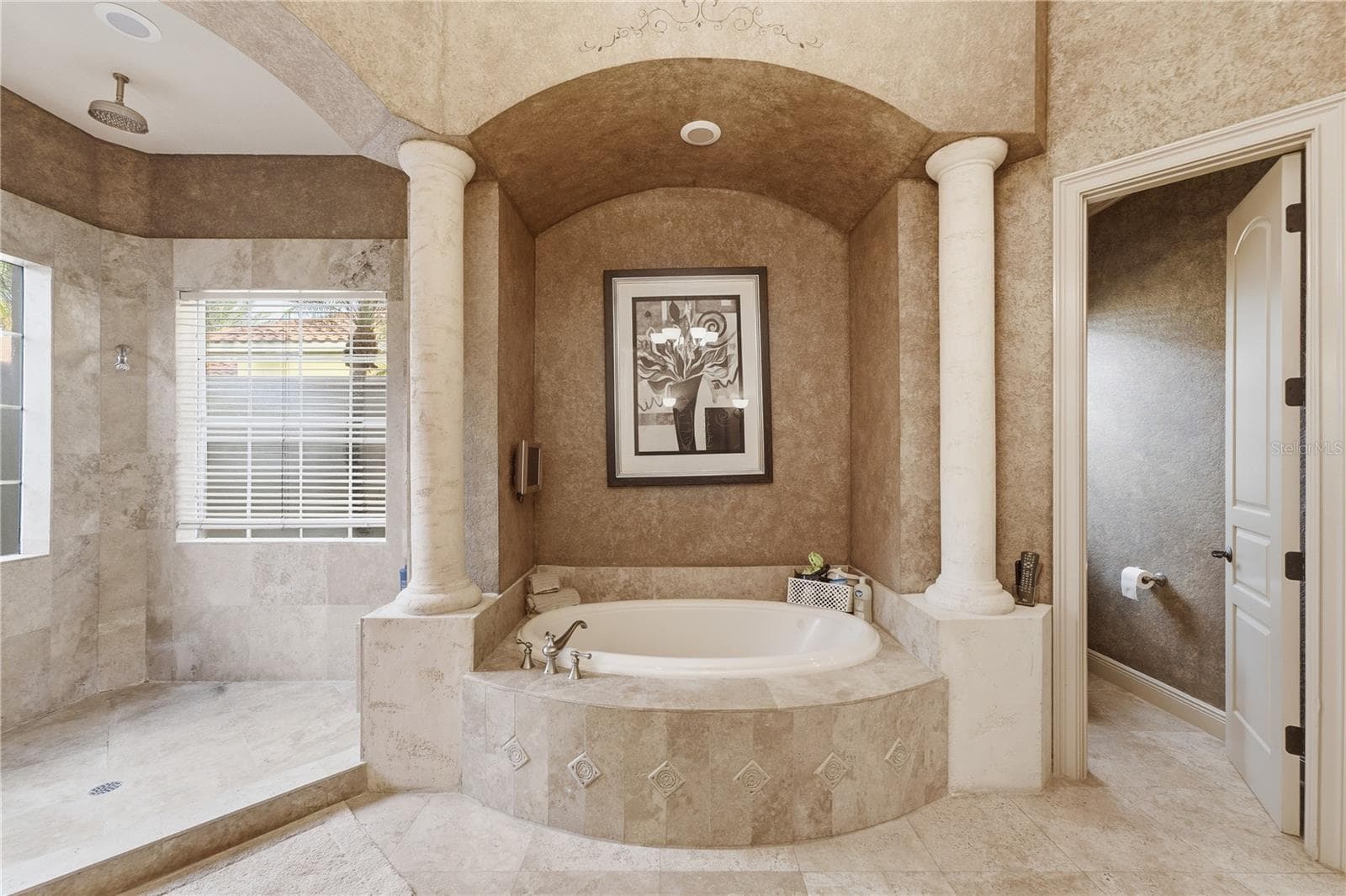 1408 LAKE WHITNEY DRIVE — photo 39 of 80