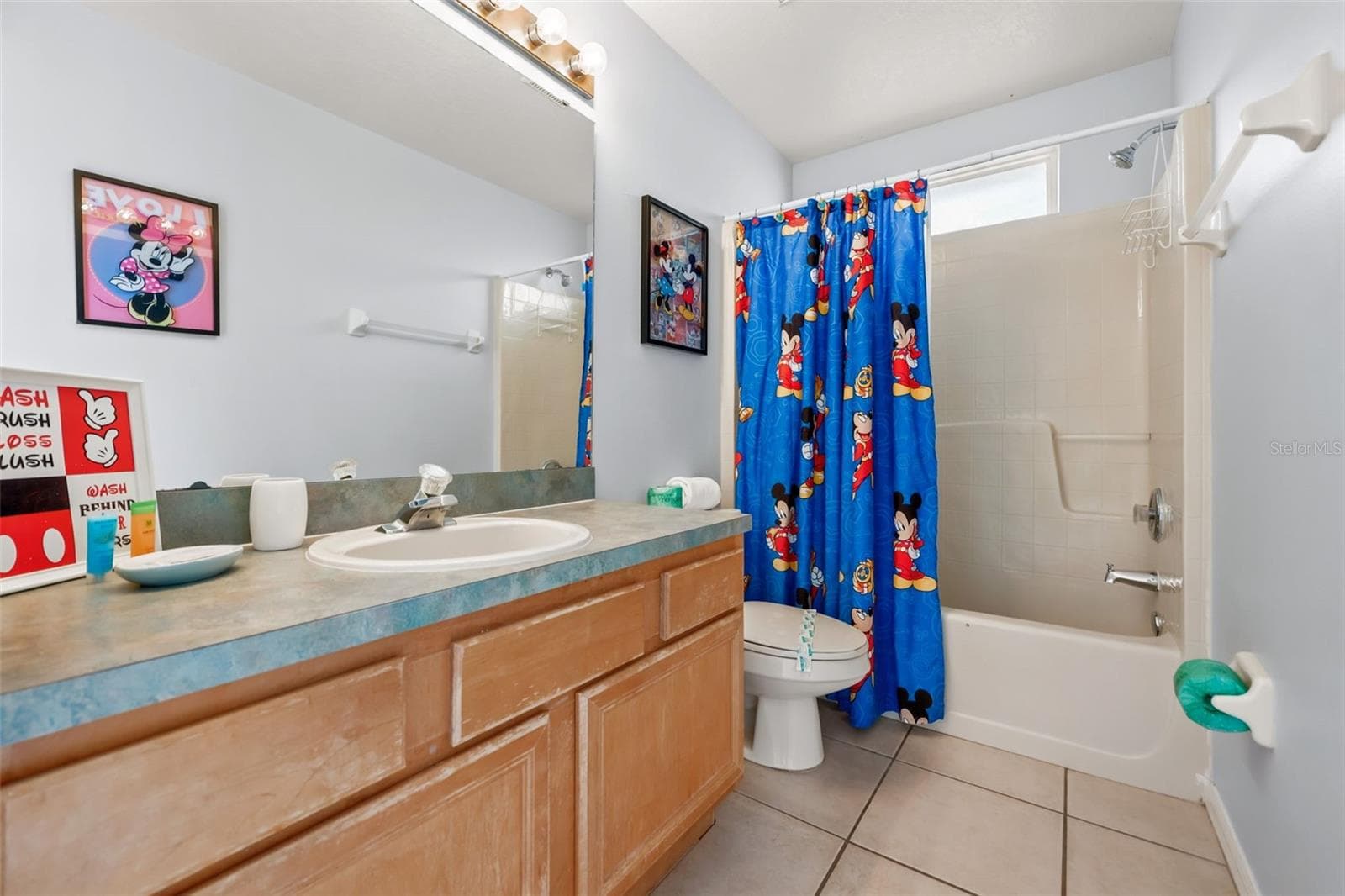 948 LAKE BERKLEY DRIVE — photo 30 of 37