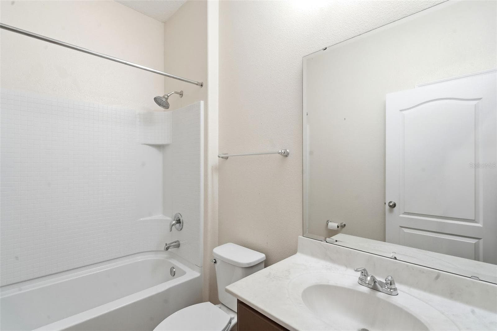 315 FREESIA COURT — photo 36 of 40