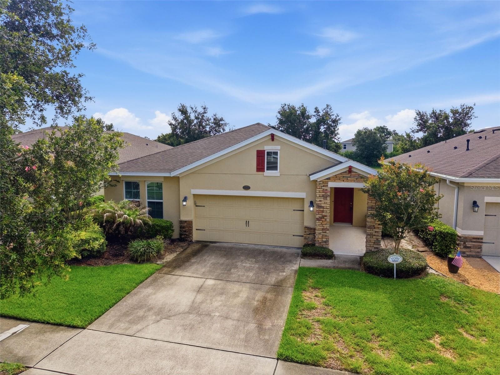 315 FREESIA COURT — photo 8 of 40