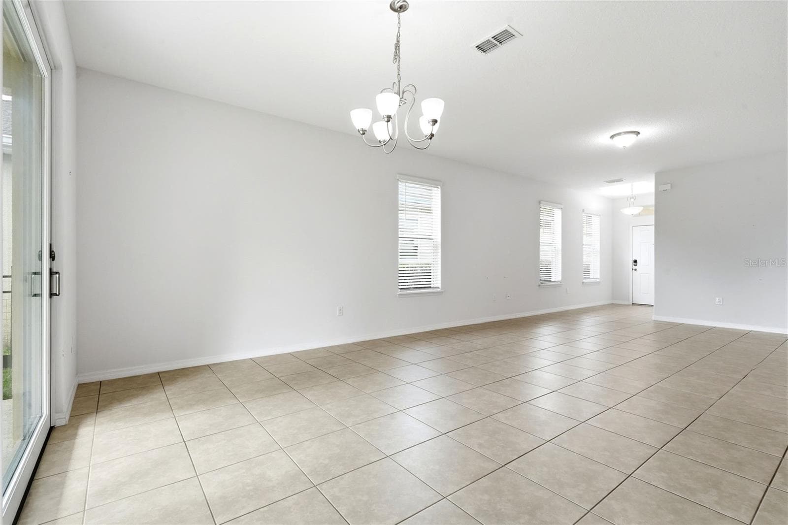 315 FREESIA COURT — photo 17 of 40