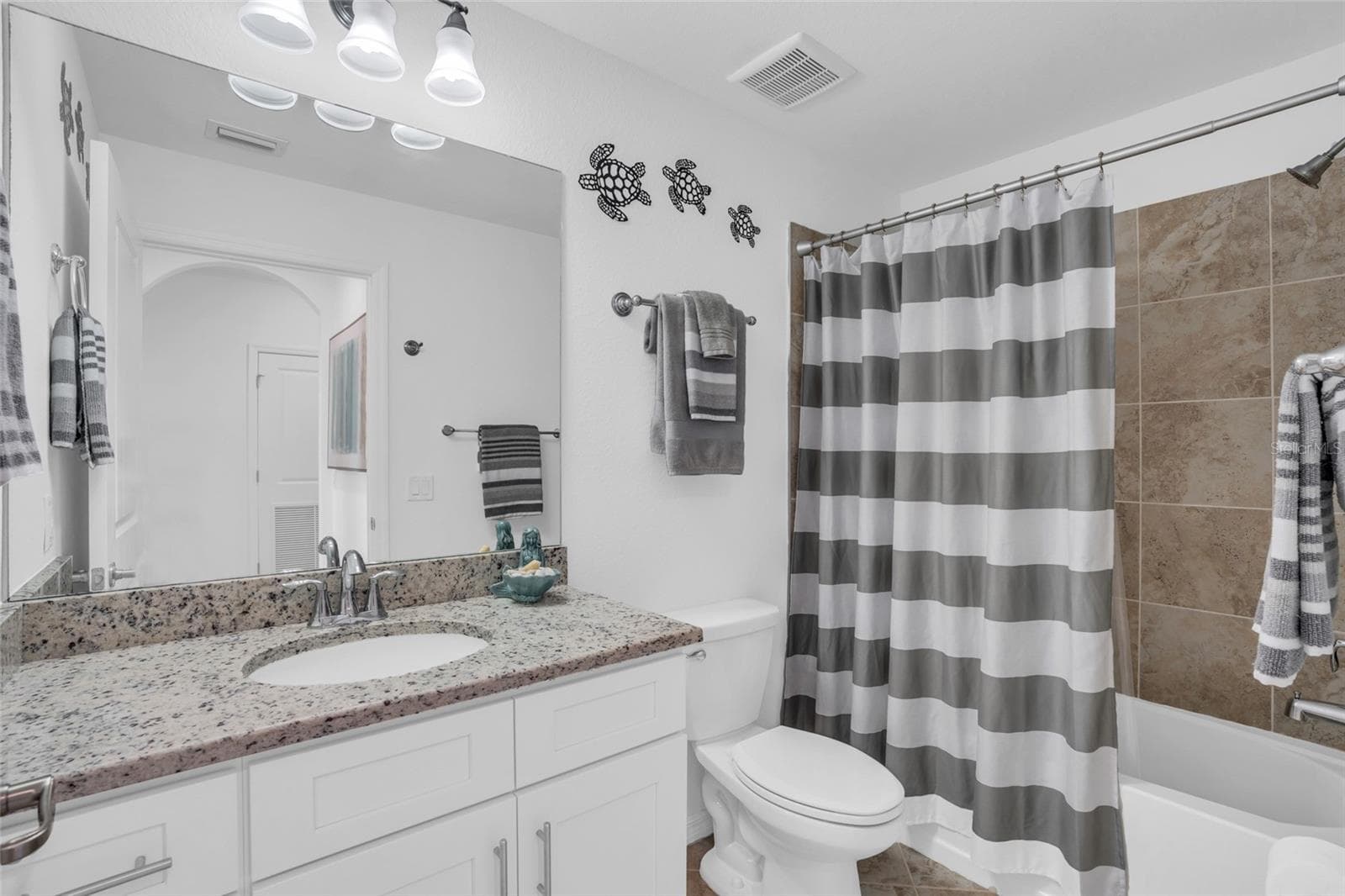 14041 HERITAGE LANDING BOULEVARD — photo 23 of 72