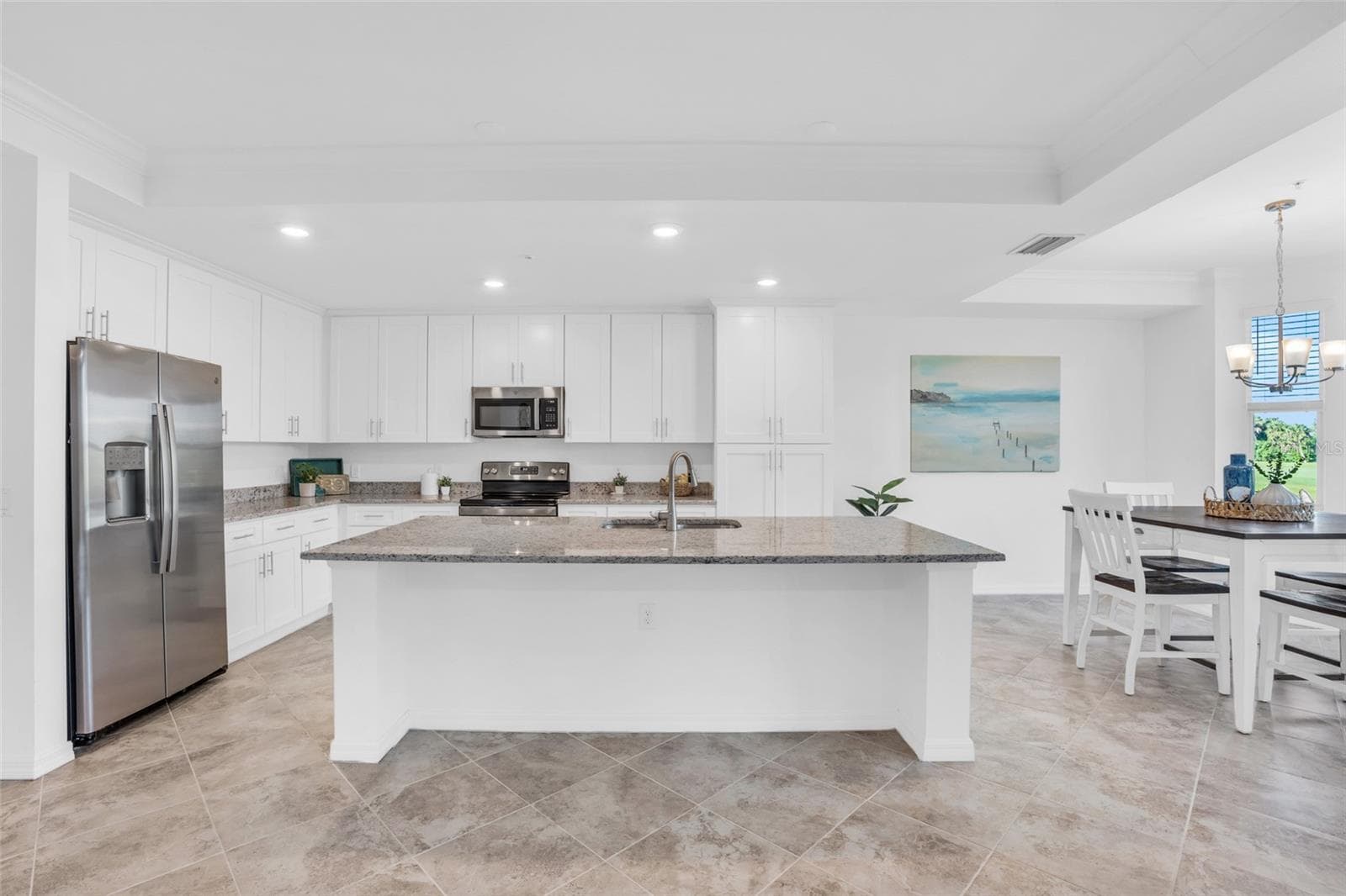 14041 HERITAGE LANDING BOULEVARD — photo 4 of 72