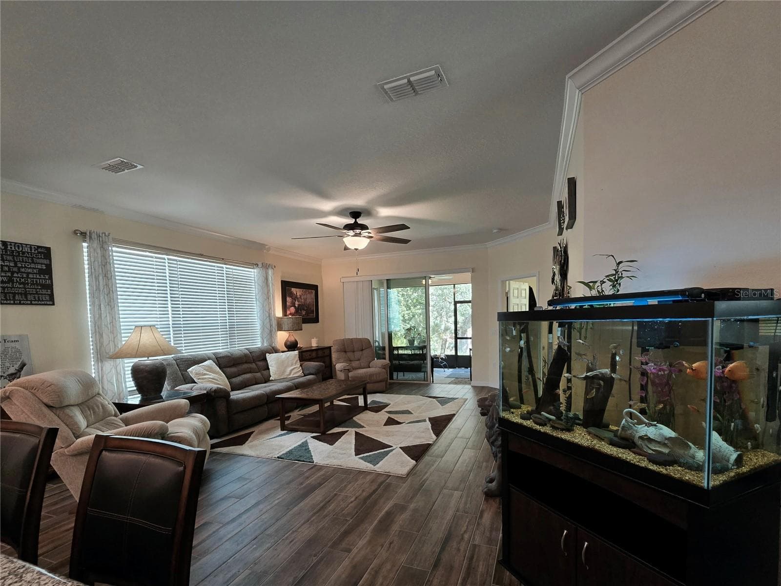 373 VESTRELLA DRIVE — photo 11 of 25