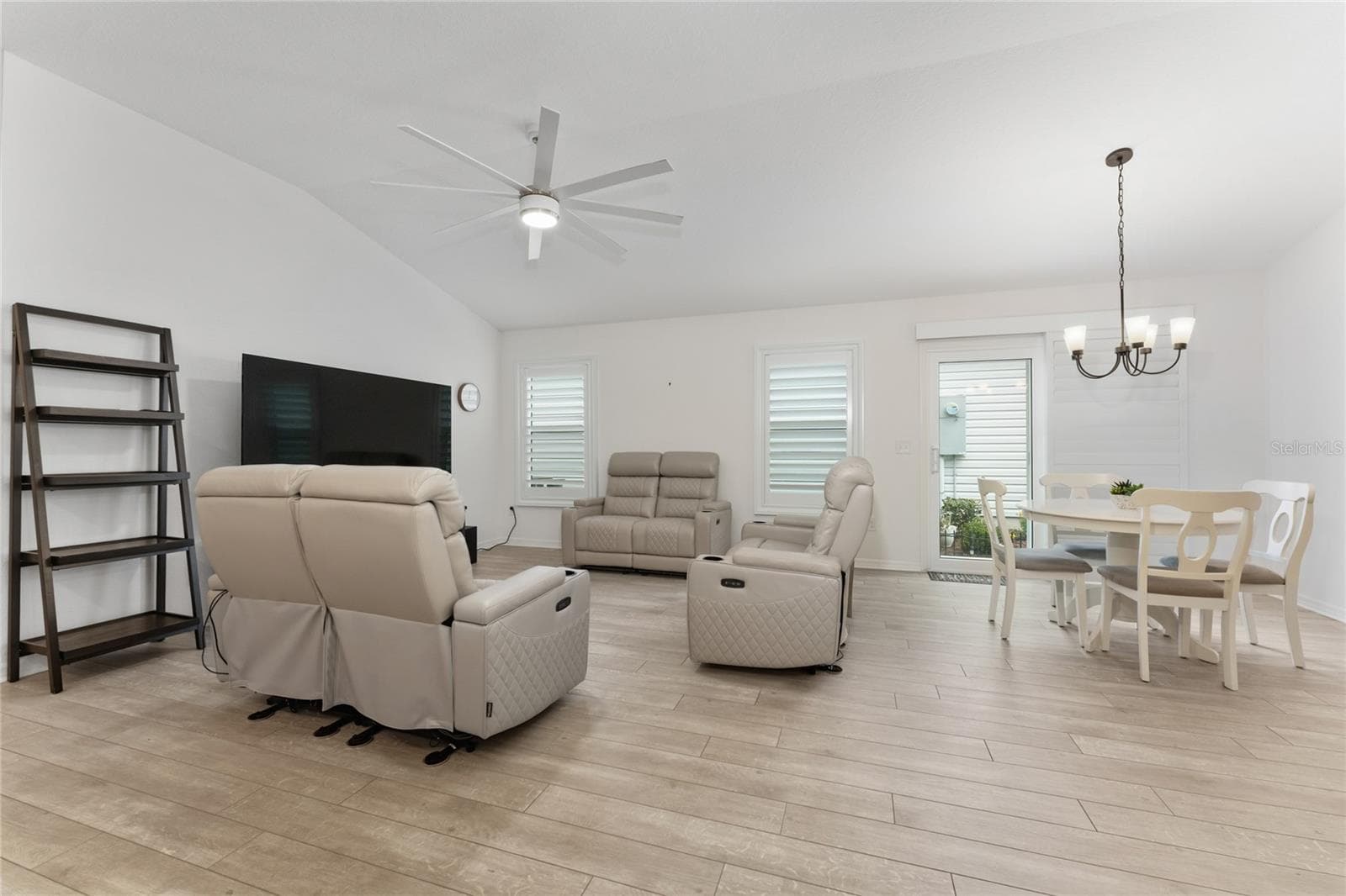 7634 CHERYL COURT — photo 10 of 48