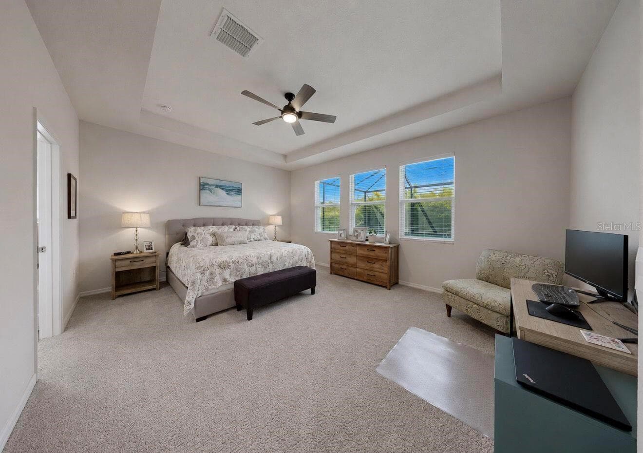 11043 TAMARACK PLACE — photo 17 of 57