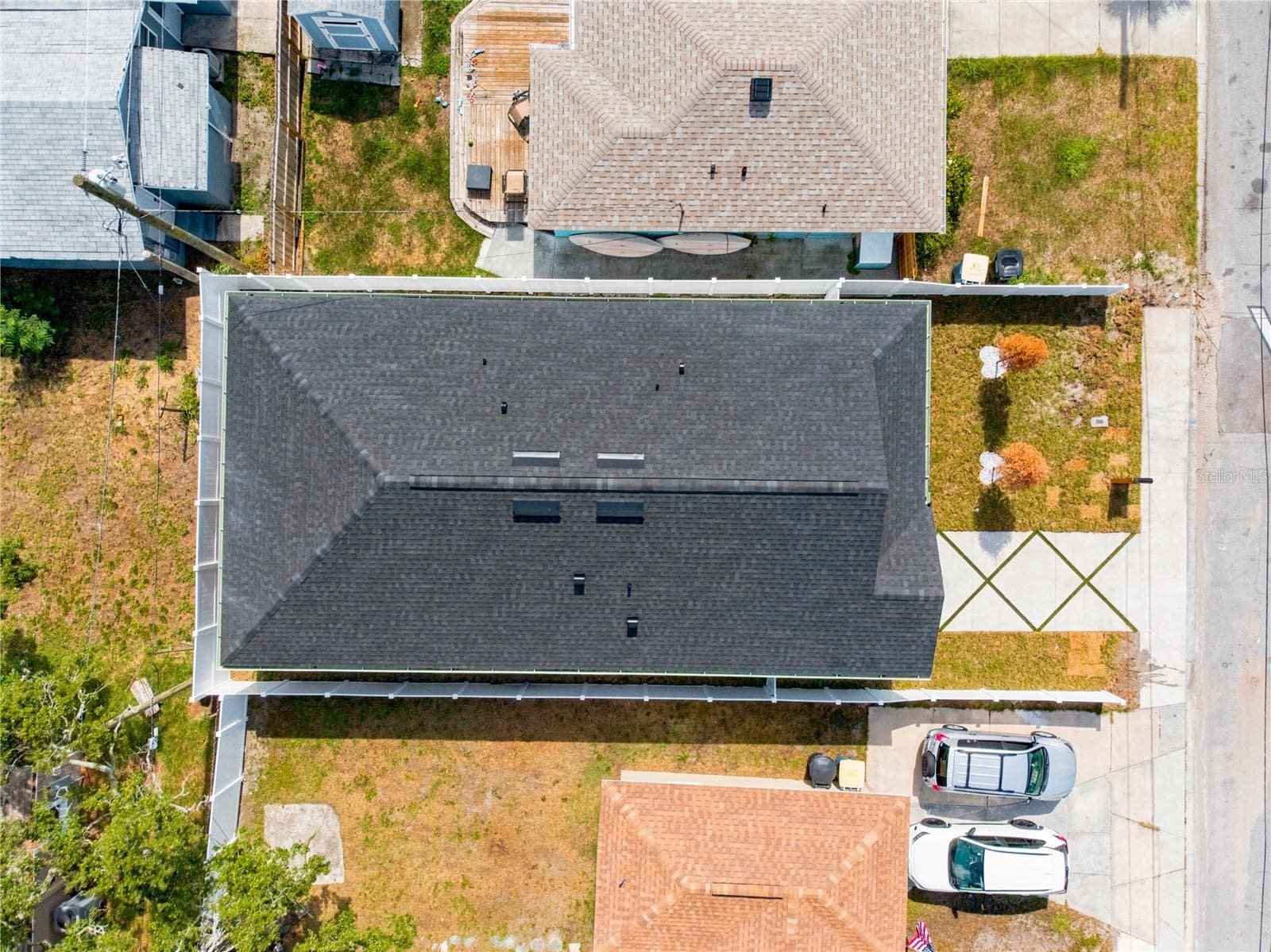 1121 ENGMAN STREET — photo 40 of 44