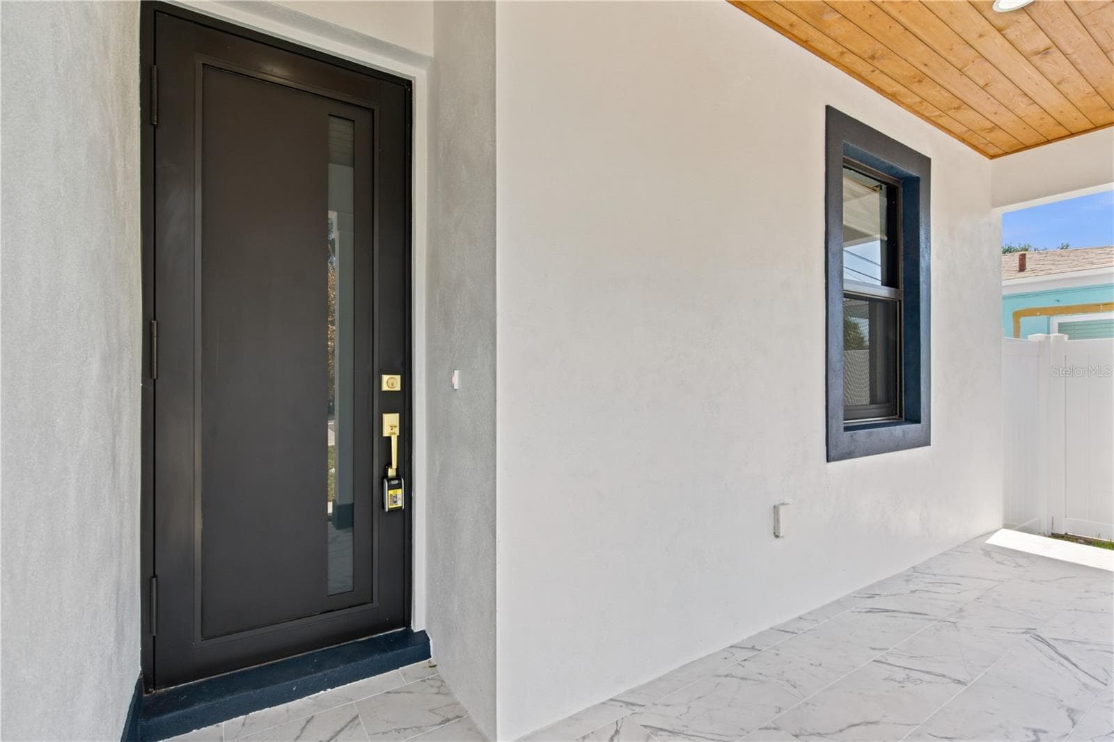 1121 ENGMAN STREET — photo 5 of 44