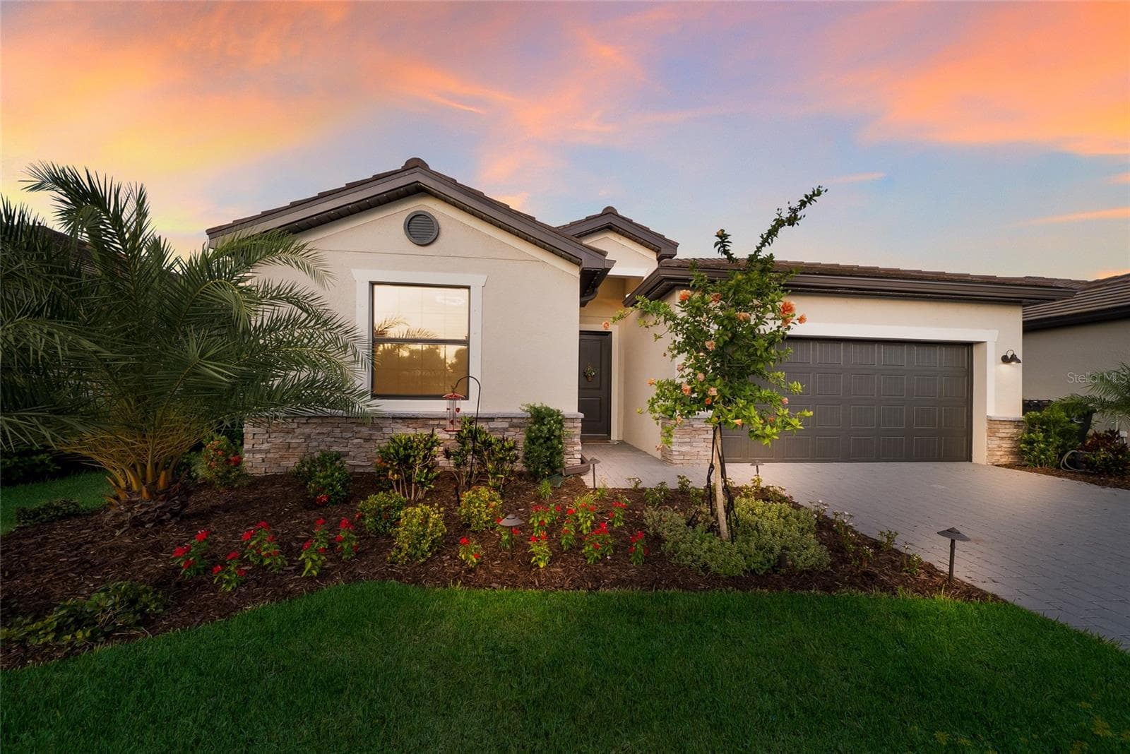15041 SERENE SHORES LOOP — photo 1 of 38