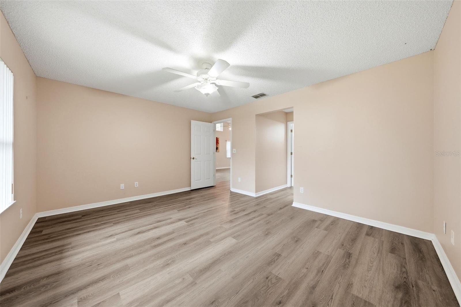 8928 VILLAGE GREEN BOULEVARD — photo 20 of 31
