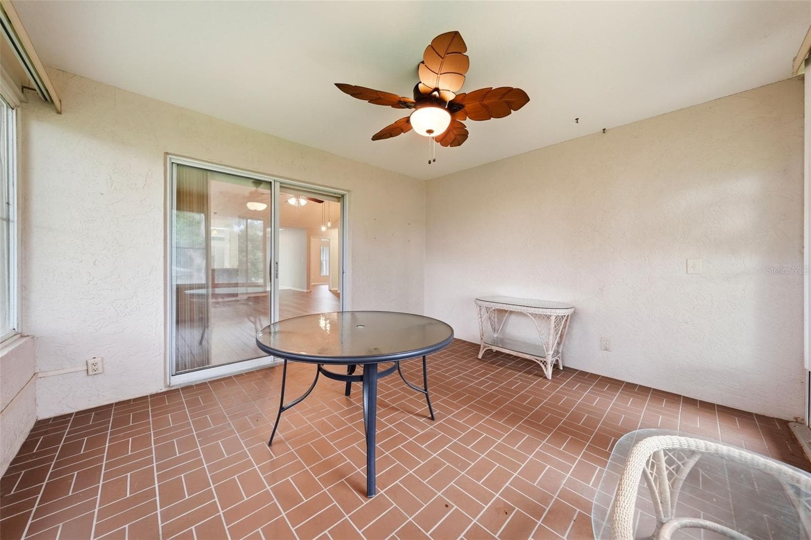8928 VILLAGE GREEN BOULEVARD — photo 27 of 31