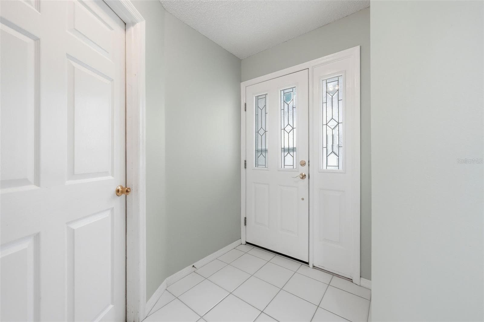 8928 VILLAGE GREEN BOULEVARD — photo 8 of 31