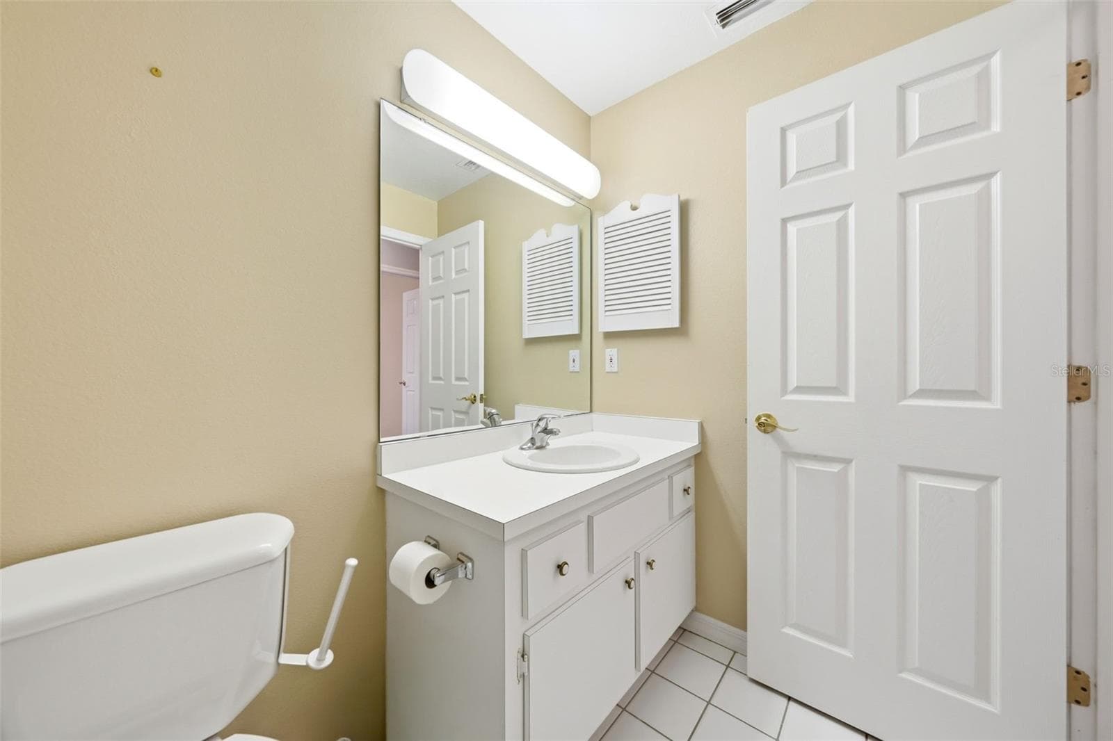 8928 VILLAGE GREEN BOULEVARD — photo 15 of 31