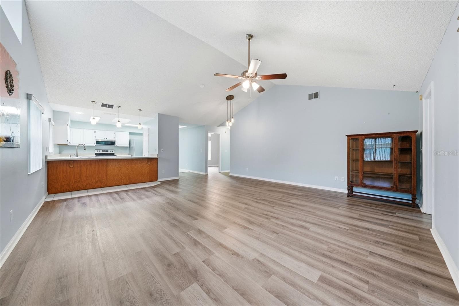 8928 VILLAGE GREEN BOULEVARD — photo 17 of 31