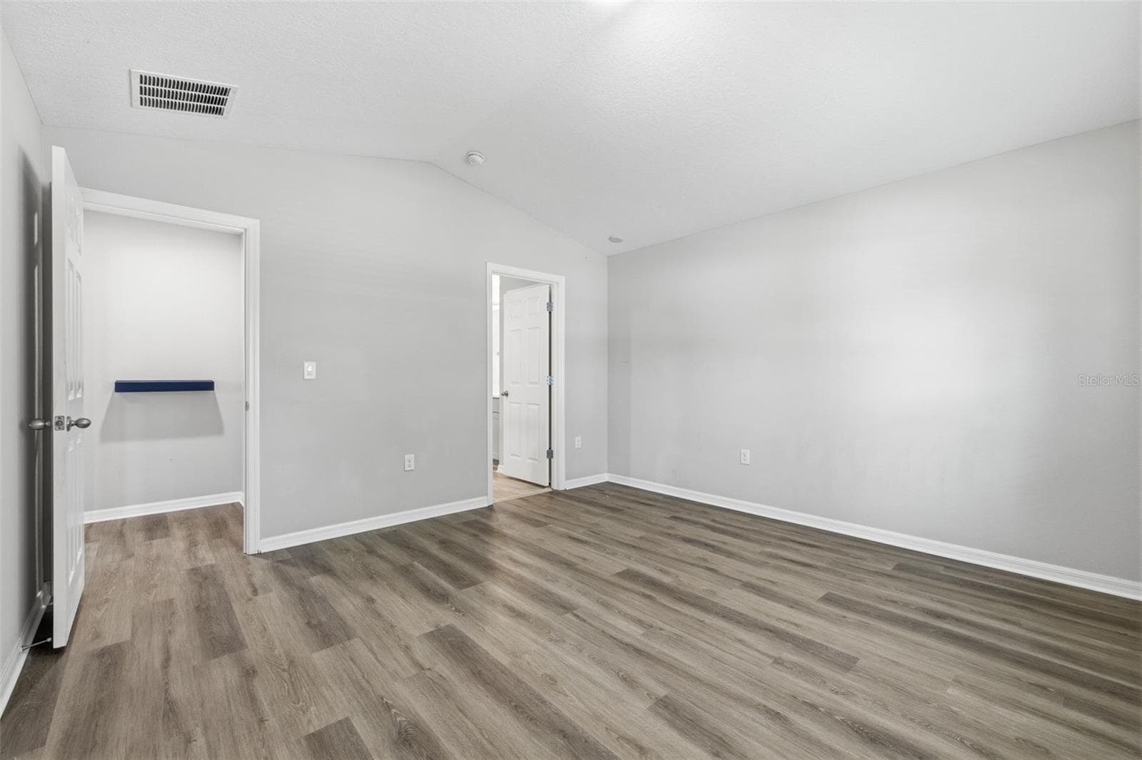 13011 PENNYBROOK DRIVE — photo 13 of 41