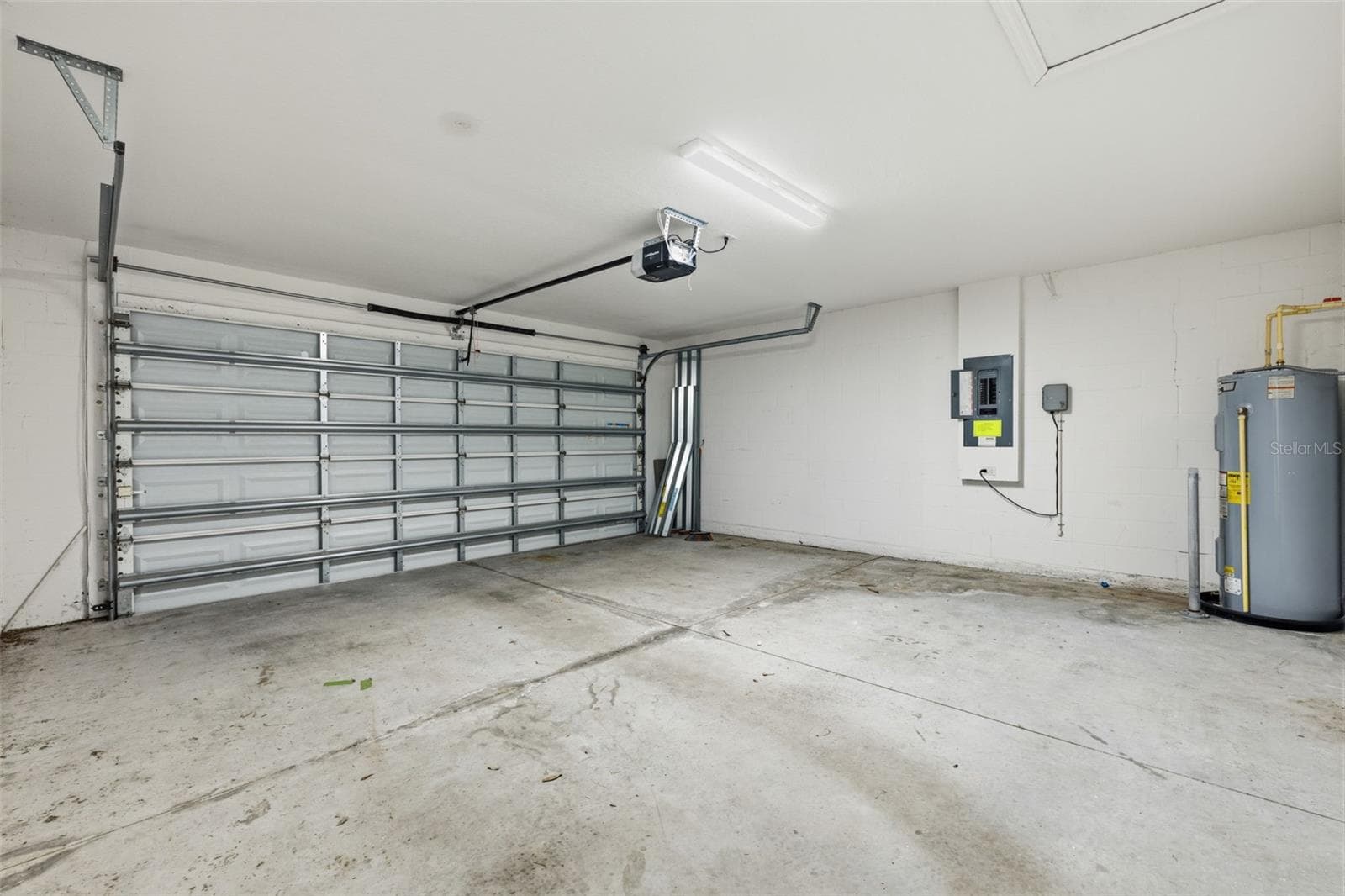 13011 PENNYBROOK DRIVE — photo 25 of 41