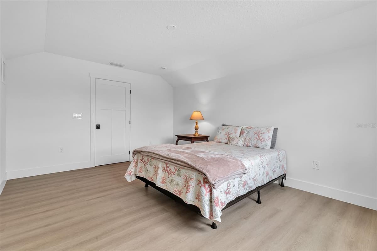 40916 11TH AVENUE EAST — photo 86 of 95