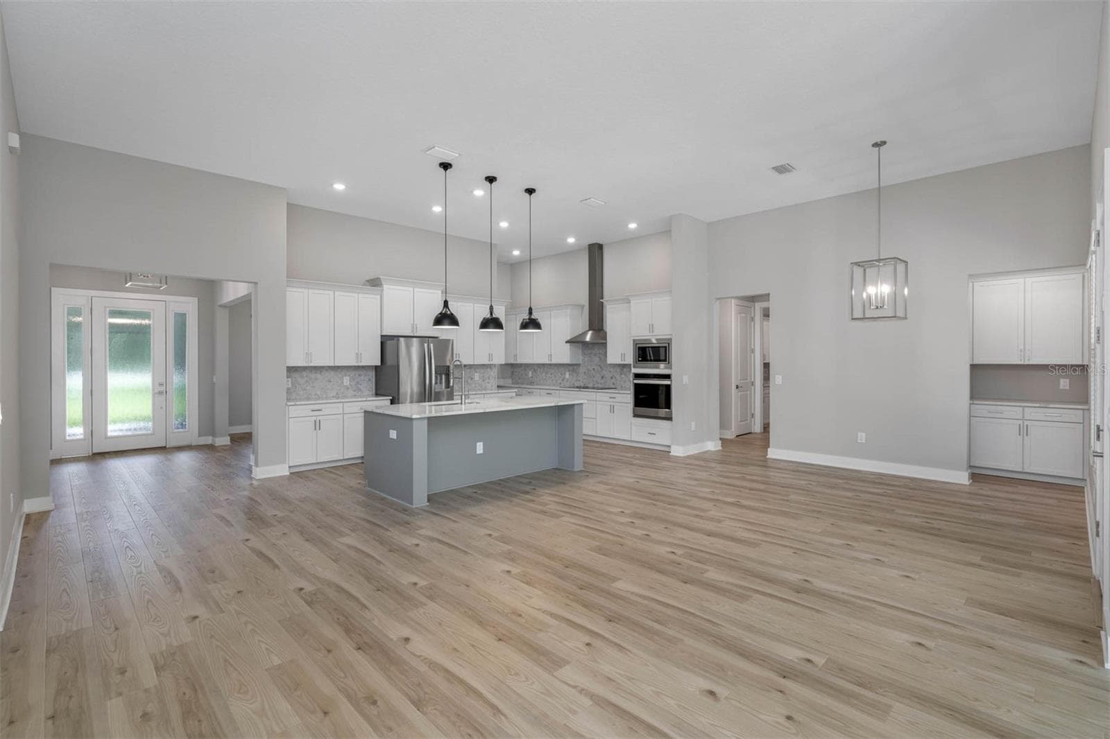 13704 OLDENBURG DRIVE — photo 10 of 14
