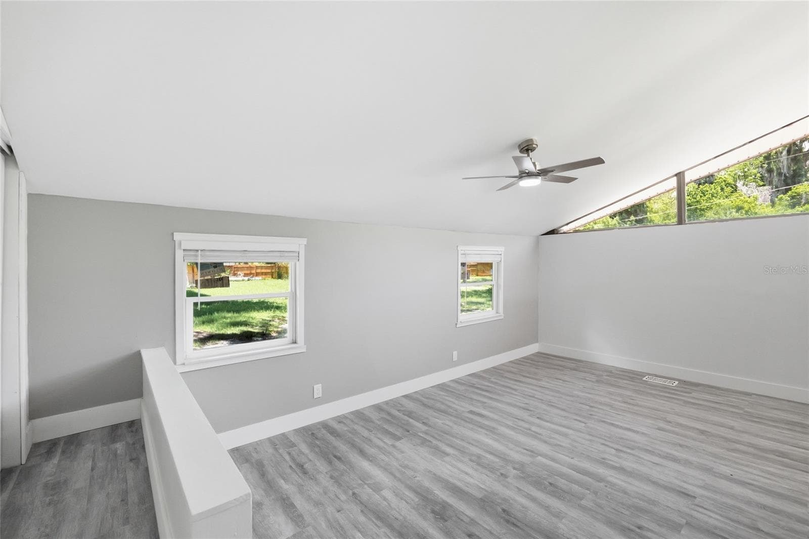 7210 VALRIE LANE — photo 16 of 43