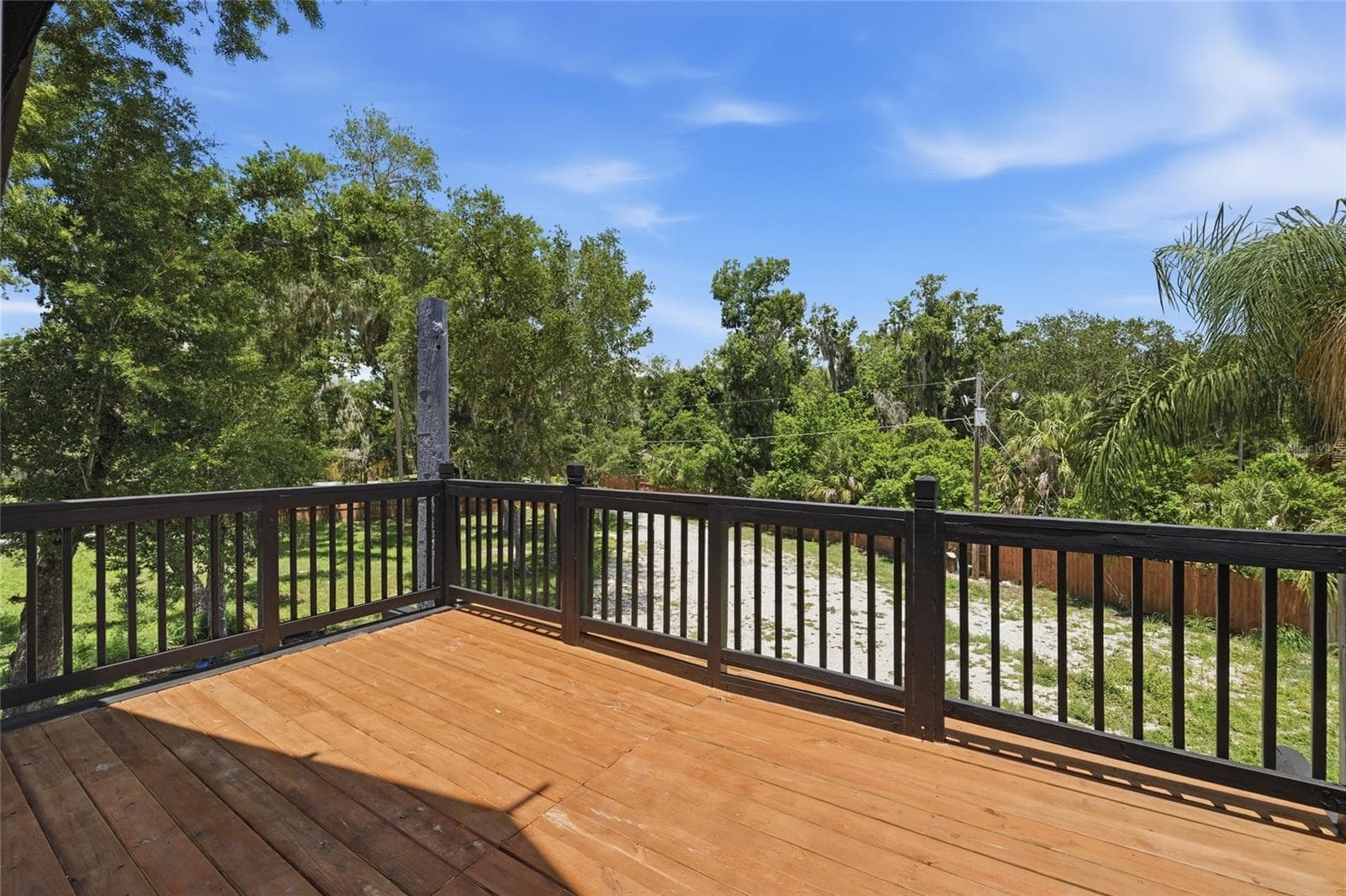 7210 VALRIE LANE — photo 4 of 43