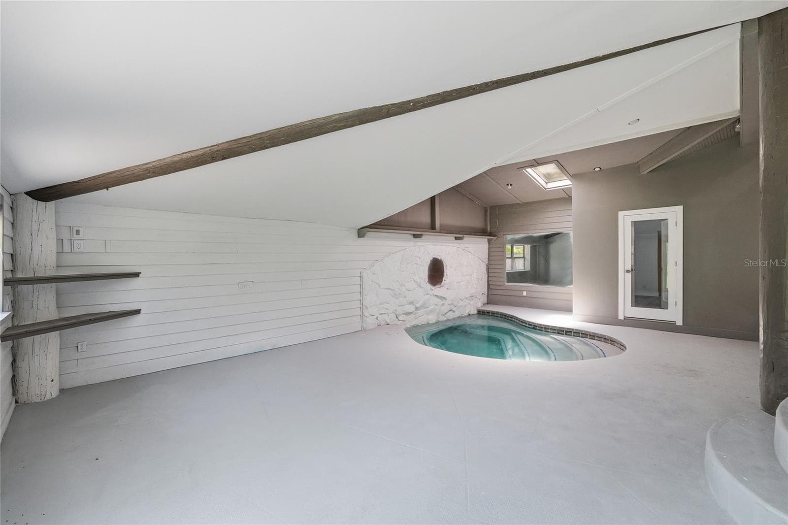 7210 VALRIE LANE — photo 20 of 43