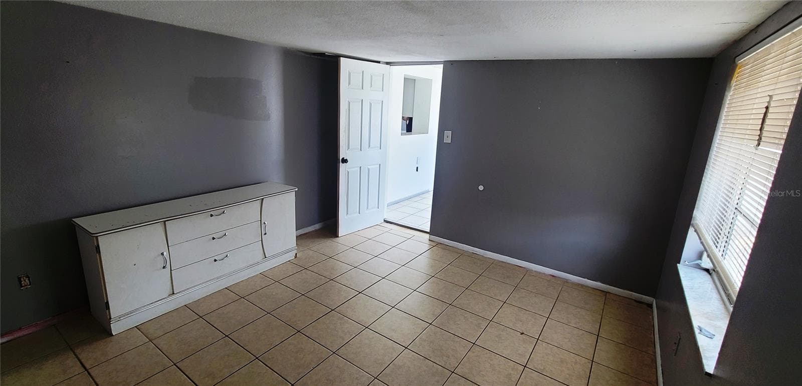 5200 CHET DRIVE — photo 12 of 16