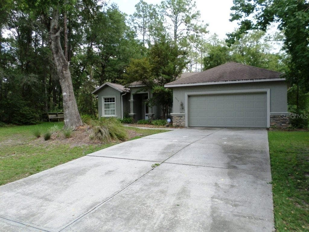 9419 N COUNTRY CLUB WAY — photo 2 of 21