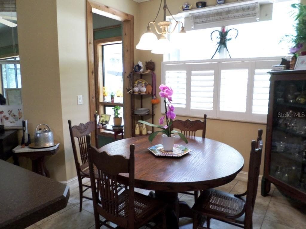 9419 N COUNTRY CLUB WAY — photo 5 of 21