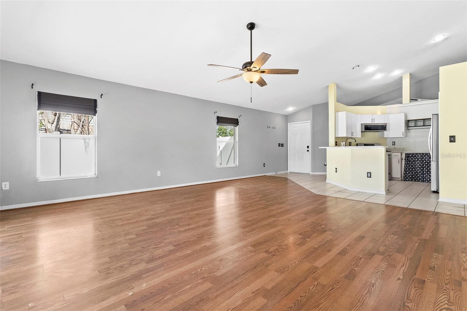 1239 AVONWOOD COURT — photo 11 of 32