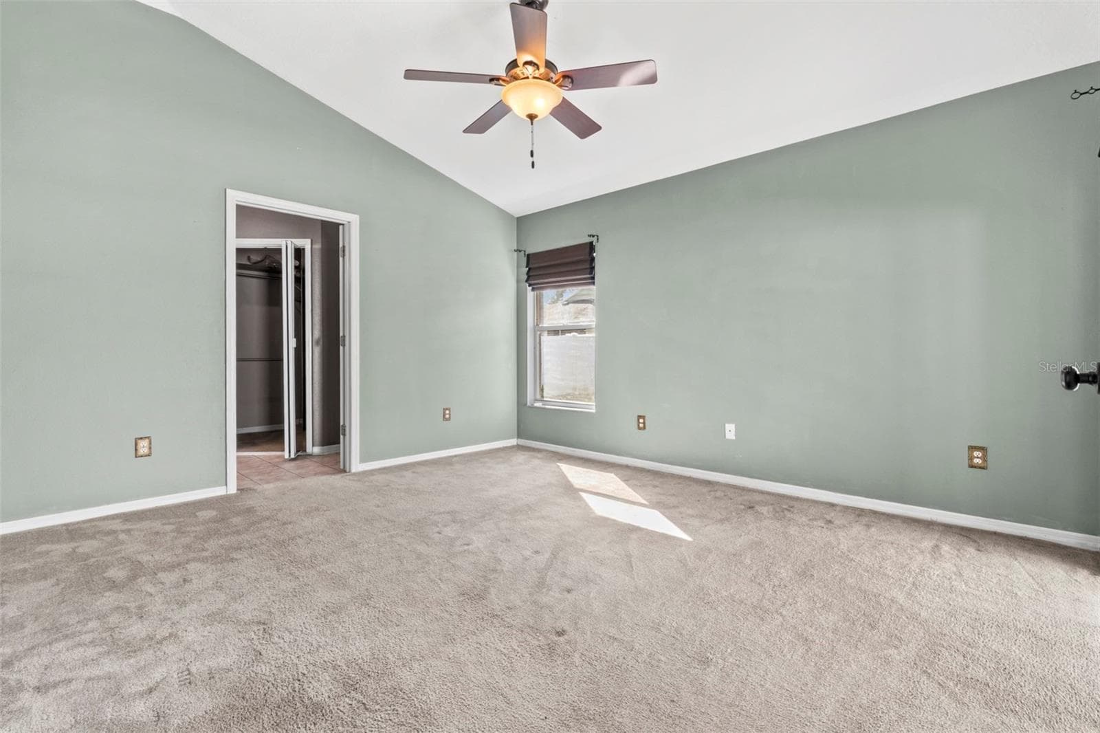 1239 AVONWOOD COURT — photo 13 of 32