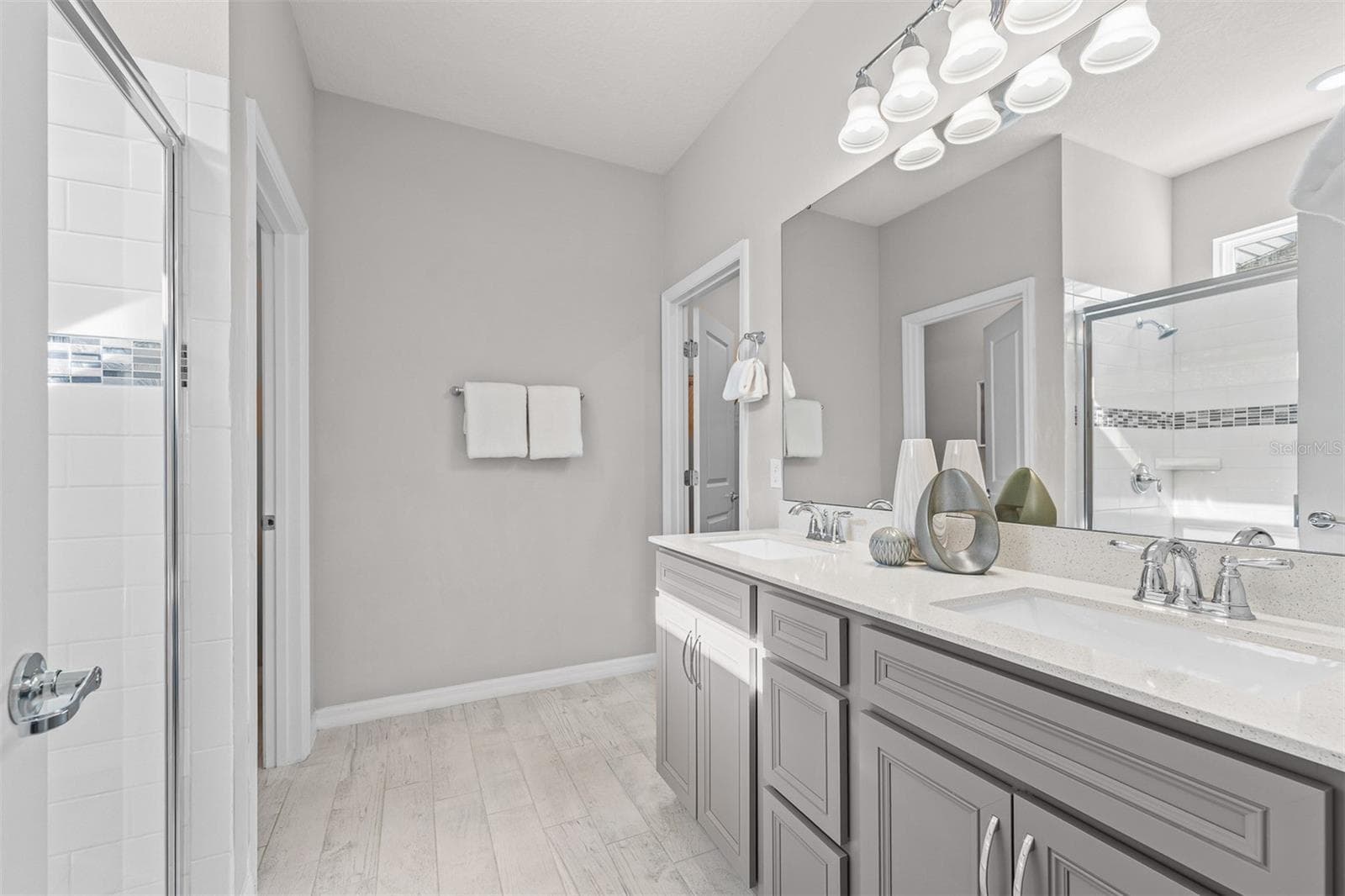 5641 CEDAR CHASE DRIVE — photo 15 of 30