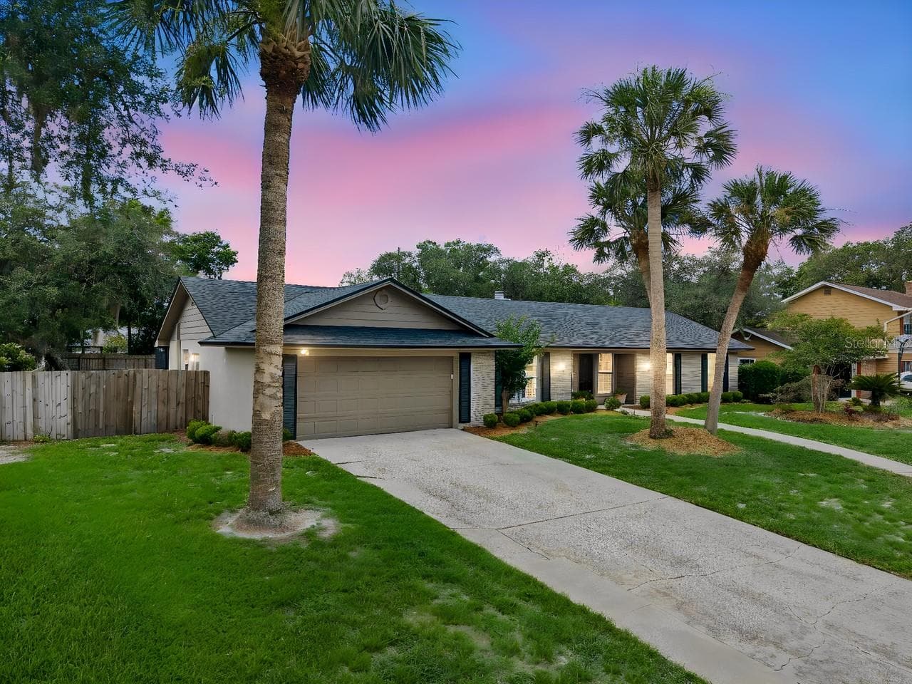 516 WOODVIEW DRIVE — photo 1 of 48