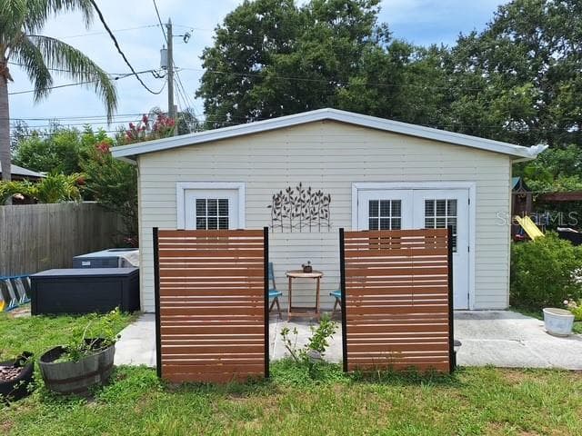 1664 EVERGREEN AVENUE — photo 33 of 41