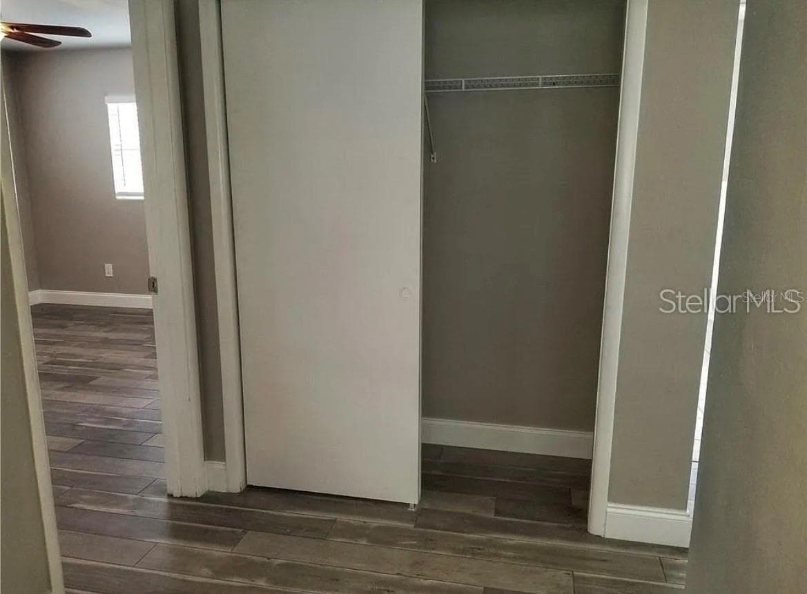 1664 EVERGREEN AVENUE — photo 25 of 41