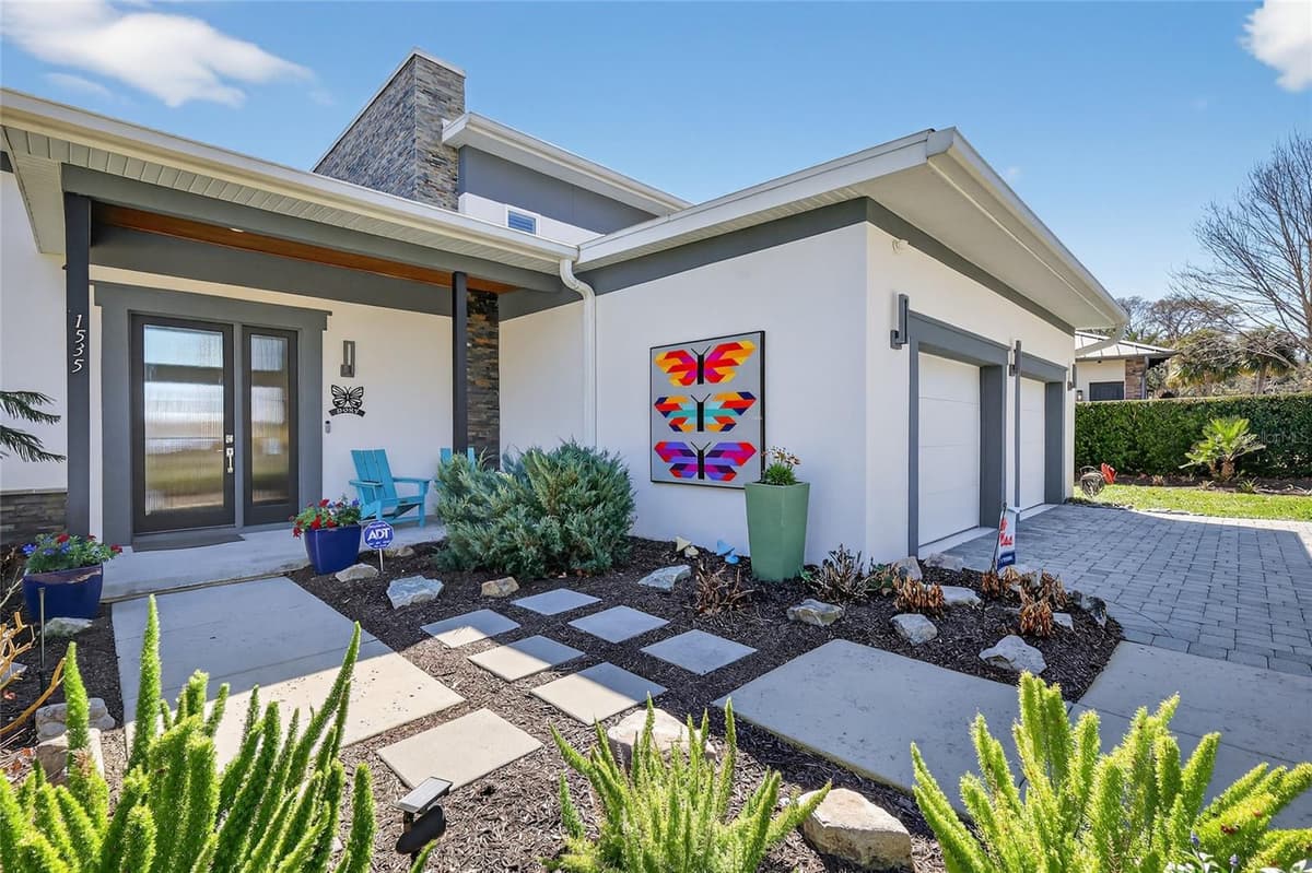 1535 SUNSET CIRCLE — photo 4 of 67
