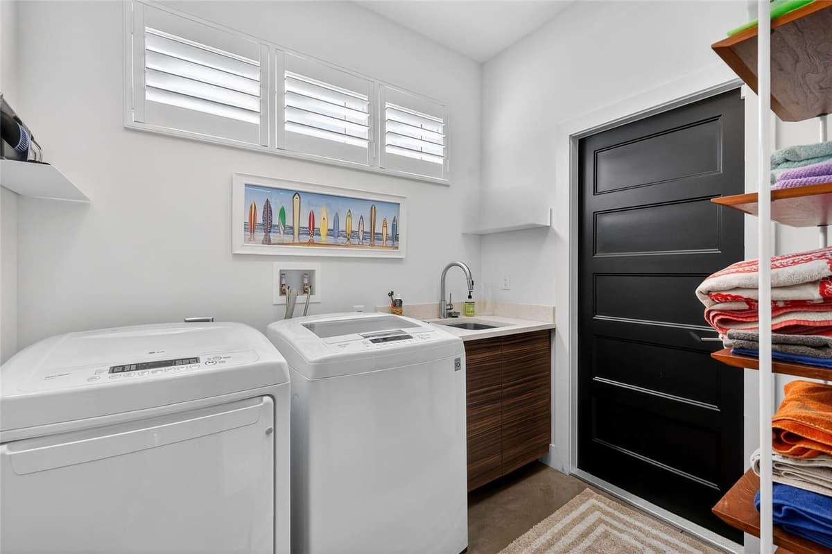 1535 SUNSET CIRCLE — photo 43 of 67