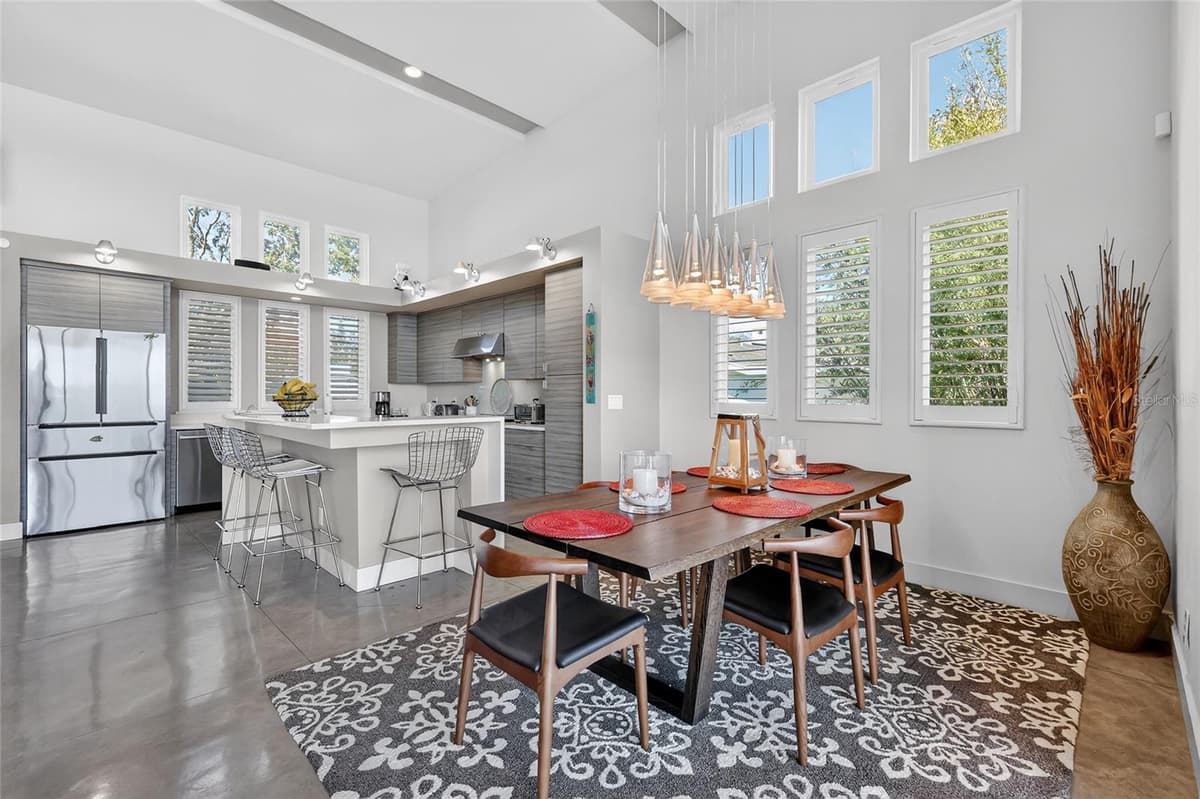 1535 SUNSET CIRCLE — photo 17 of 67