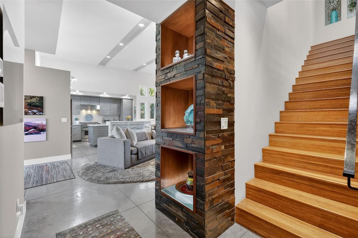 1535 SUNSET CIRCLE — photo 33 of 67