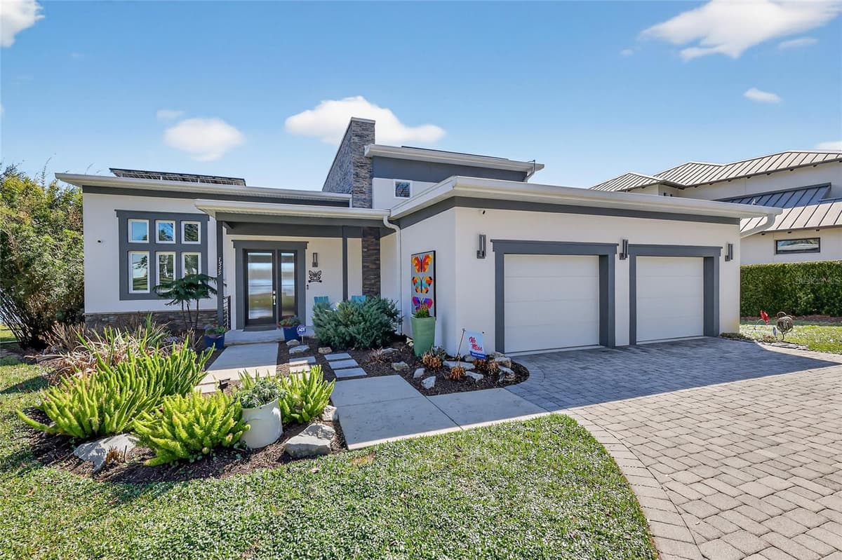 1535 SUNSET CIRCLE — photo 3 of 67